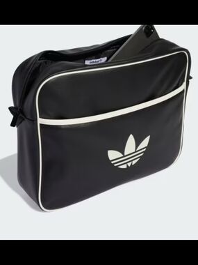 adidas Originals Airliner Messenger Logo Trim JX0251